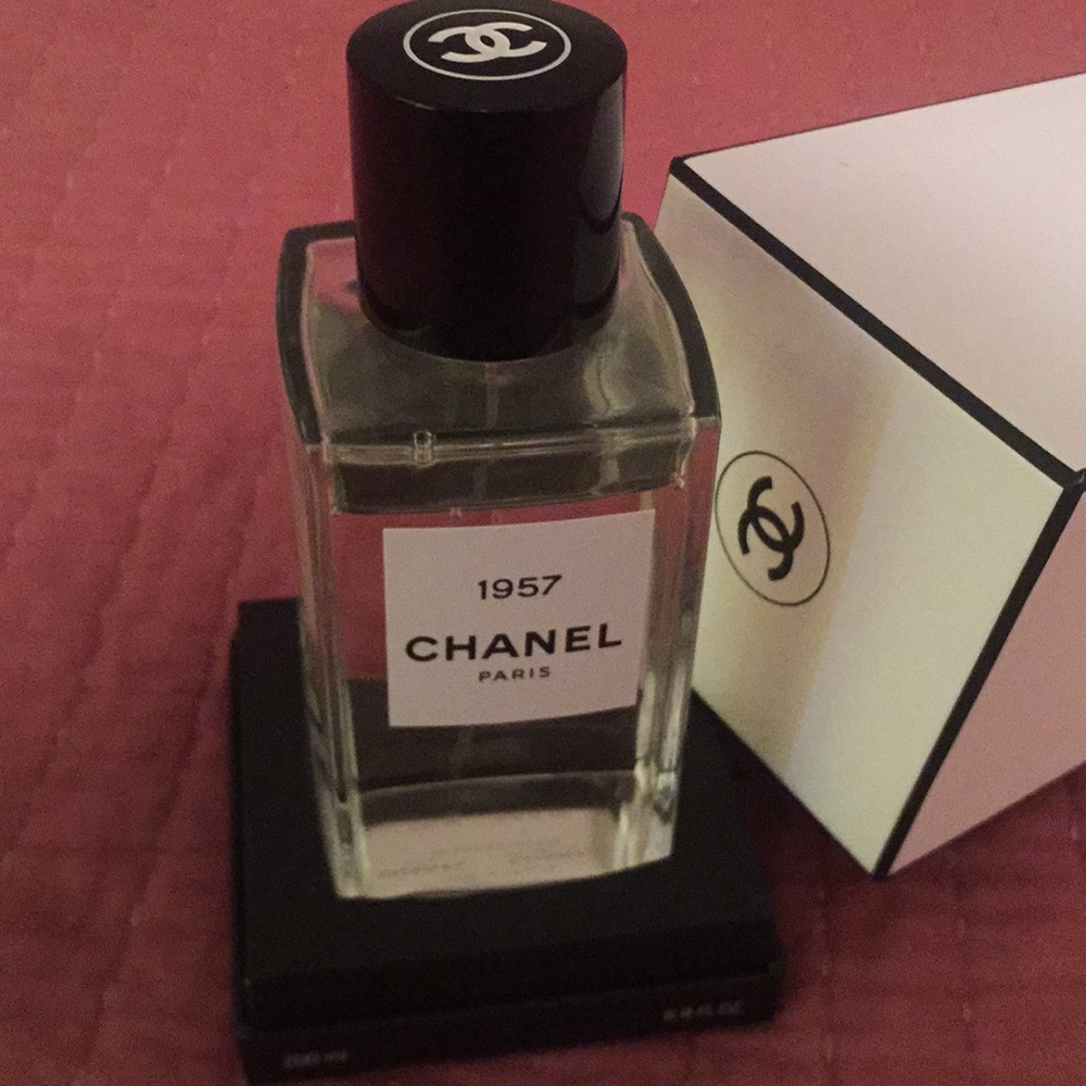 1957 Eau De Parfum